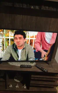 تلویزیون سامسونگ ۴۲اینچ