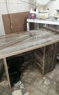 میز مغازه و اداری تحریر