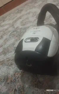 جاروبرقی تولیپس