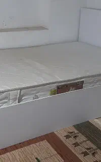 تخت یک نفره و نیم