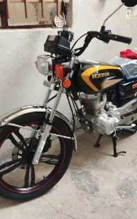 پیک موتوری