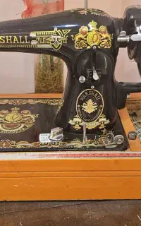 چرخ خیاطی قدیمی/ میز دکور قرقره