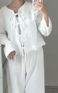 دوخت لباس سفارشی با اندازه‌گیری دقیق