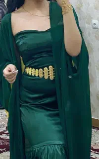 خیاطی زنانه زمرد دوخت و تعمیرات لباس