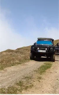 نیسان پاترول دو درب