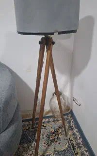 آباژور سه پایه چوبی سالم