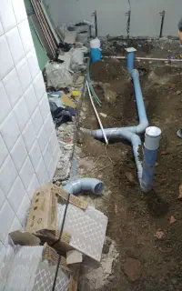 لوله کشی اب وشوفاژوفاضلاب وتعمیرات پمپ پکیج...