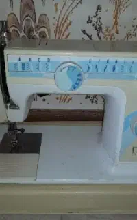 چرخ خیاطی