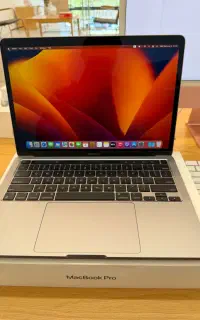 Macbook pro M2 2023