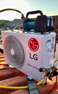 نصب و سرویس اسپلیت با ضمانت و (بهترین قیمت)