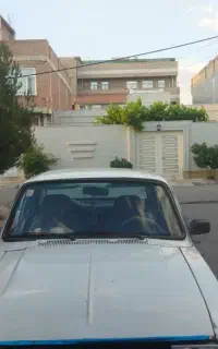 پیکان 83 سفید تازه تعمیر هست شاسی جوش