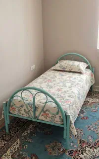 تخت یک نفره فلزی
