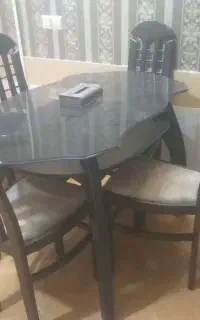 میز نهار خوری چهار نفره