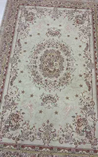 فرش ۲۴ متری کرم