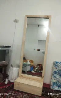 آیینه. قدی چوب