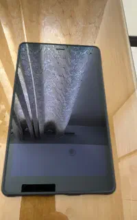 تبلت سالم بدون ایراد