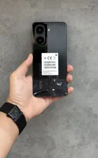 گوشی پوکو 7رم12حافظه512 دارای گارانتیuoltra