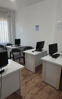 آموزشگاه کامپیوتر فنی و حرفه ای کدسازان