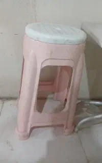 صندلی پلاستیکی