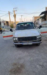 وانت تویوتا۸۳ خانگی