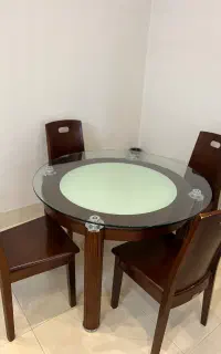 میز ناهارخوری چوبی ۴ نفره
