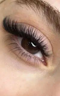 کاشت مژه رایگان
