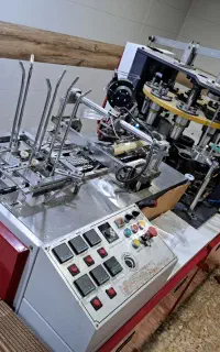 دستگاه لیوان کاغذی