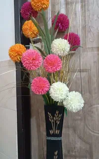 گل وگلدان