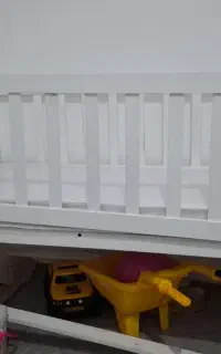 تخت و گهواره