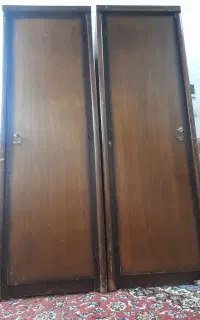 دو عدد کمدلباس  چوب گردو
