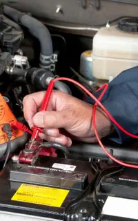 امداد خودرو سیار شبانه‌روزی در همدان