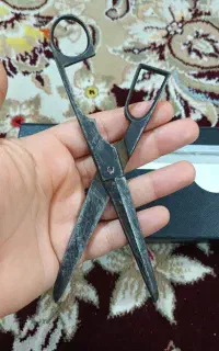قیچی قدیمی