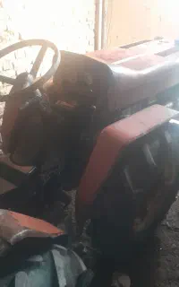 تراکتورگلدونی ۲۳۸