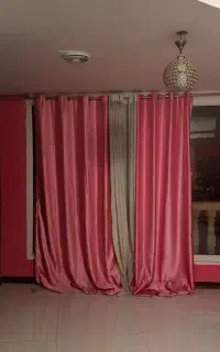 پرده ساتن صورتی و‌حریر با میل پرده