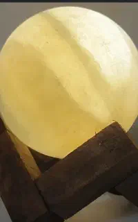 سنگ نمک مدل ماه