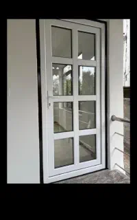 پنجره پی وی سی و شیشه دوجداره