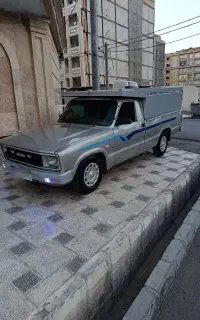 وانت مزدا2000مدل1389اصل ژاپن کم کاردرحدصفر