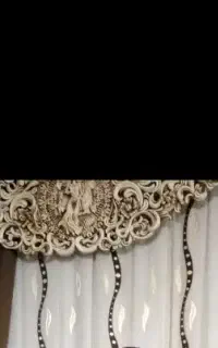 پرده والان و کتیبه
