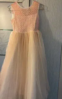 لباس مجلسی بچگانه