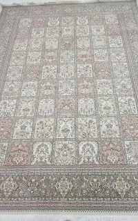 قالی ۱۲متری