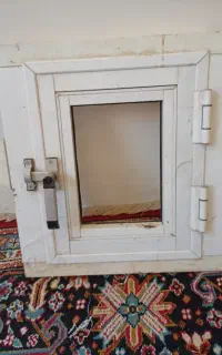 پنجره حموم دستشویی