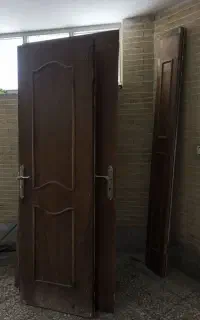 درب چوبی دست دوم