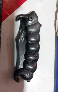 چاقو عقرب