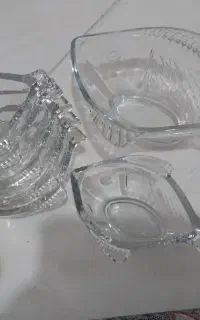 ظروف بلور وچینی گل سرخ