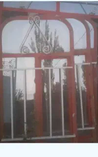پنجره به همراه شیشه