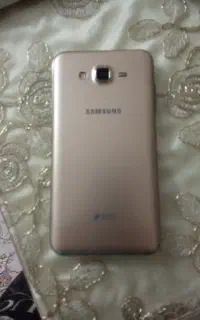 گوشی j7 2015 سالم