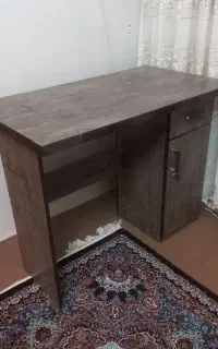 میز تحریر.بوفه