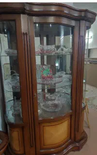 بوفه پذیرایی هالوژن دار پشت آینه
