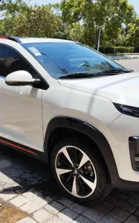 x33 کراس مدل 1403