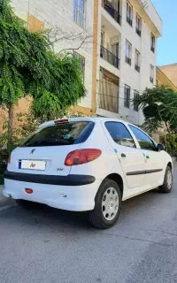 ۲۰۶ مدل ۱۴۰۱ بی رنگ بدون رنگ